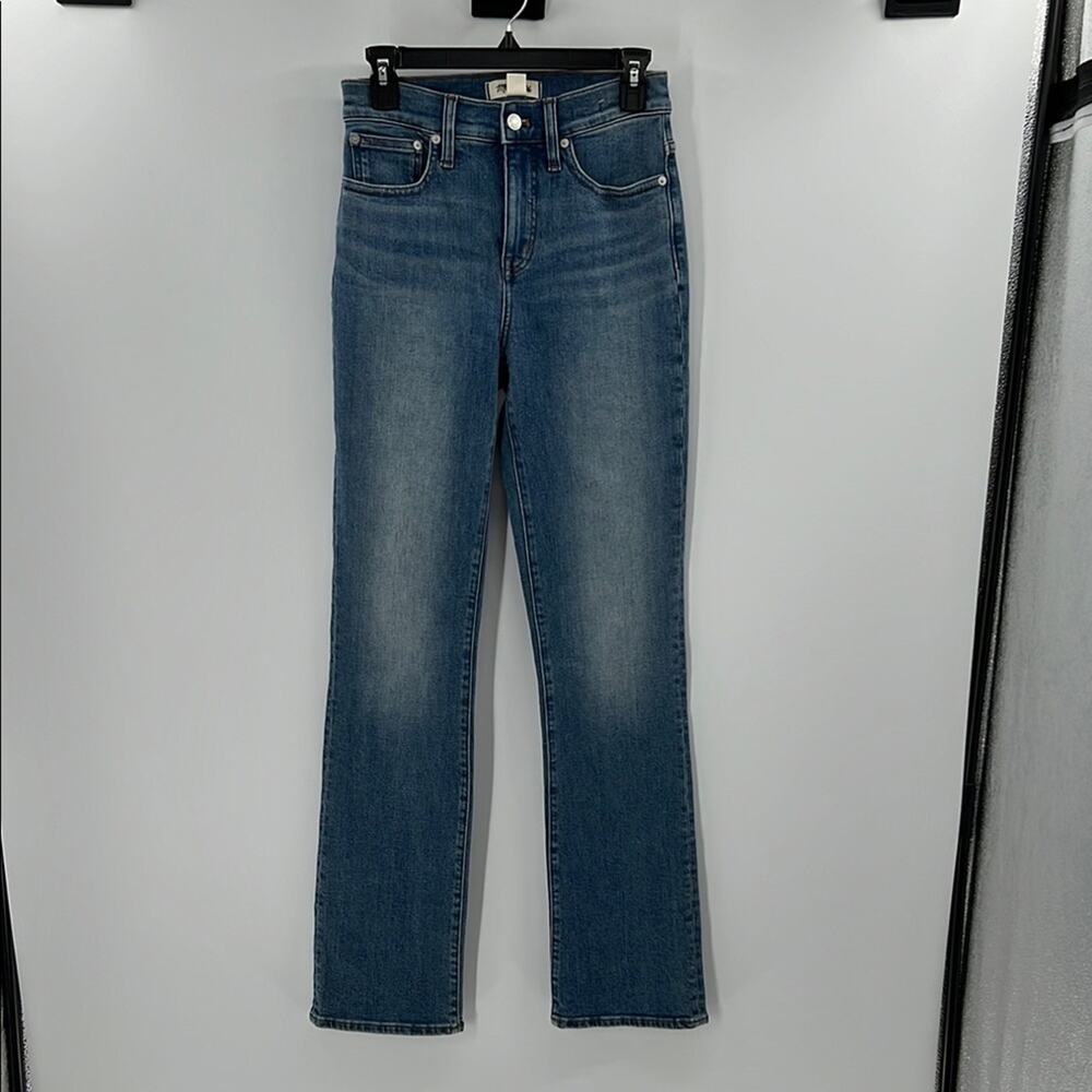 Madewell Women's Mid-Rise Kick Out Jeans - Medium Wash - 25T - NWOT